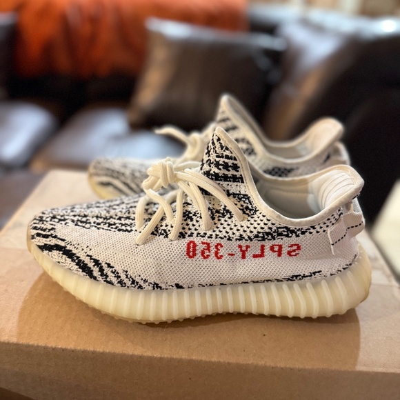 Yeezy boost 350 v2 sneakers zebra - Picture 3 of 3